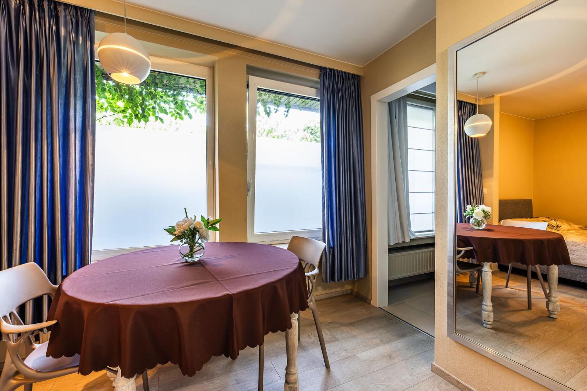 Villa De Keyser Eeklo Eksteriør billede